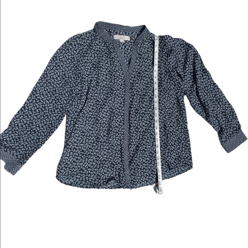 LOFT Top, Size Petite Medium